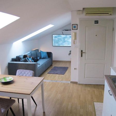 Apartment Ivna Pula Exteriör bild